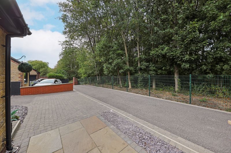Hepthorne Lane North Wingfield